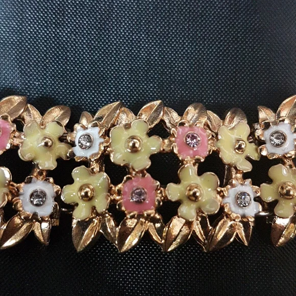 Bracelet - Picture 4 of 8